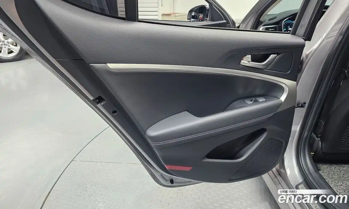 Genesis G70 2021 2.0 автомат (гидро), фото 15