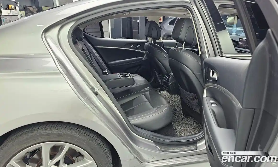 Genesis G70 2021 2.0 автомат (гидро), фото 18