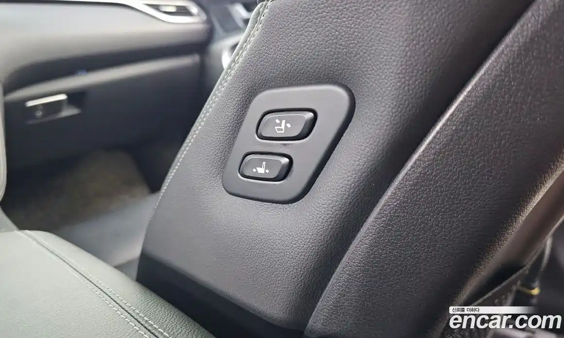 Genesis G70 2021 2.0 автомат (гидро), фото 32