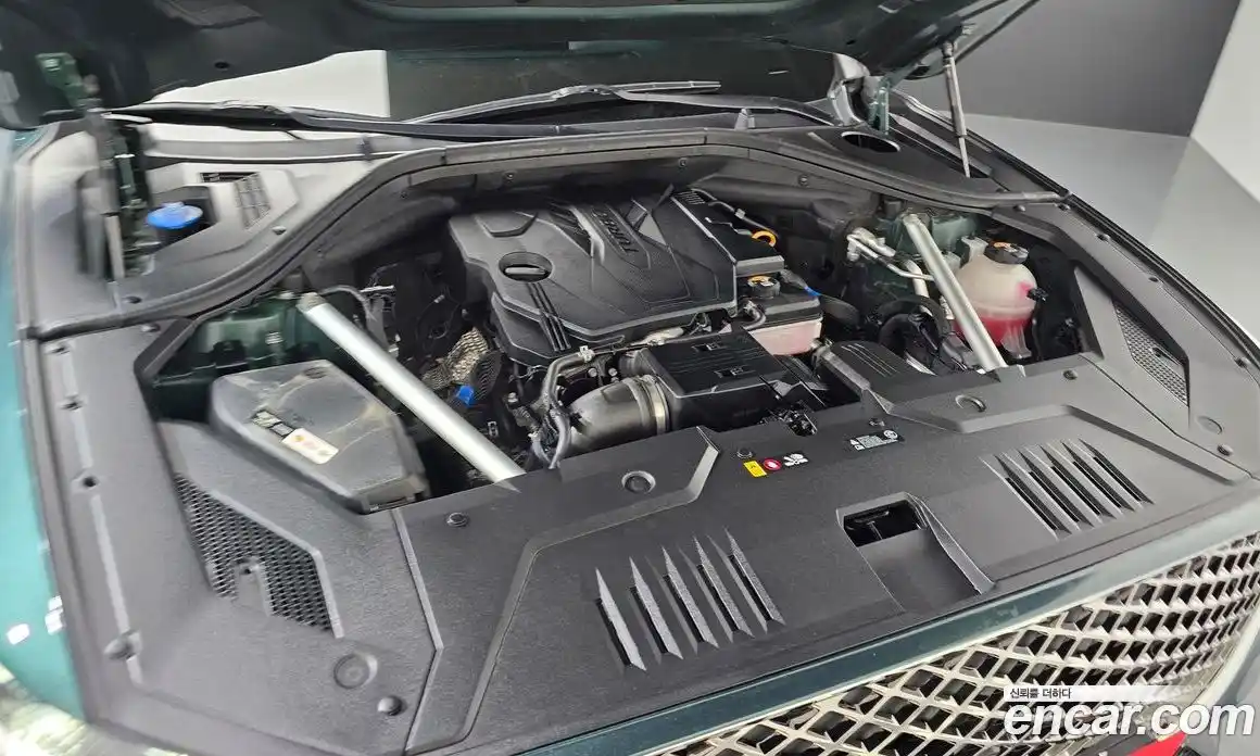 Genesis GV70 2021 2.5 автомат (гидро), фото 6