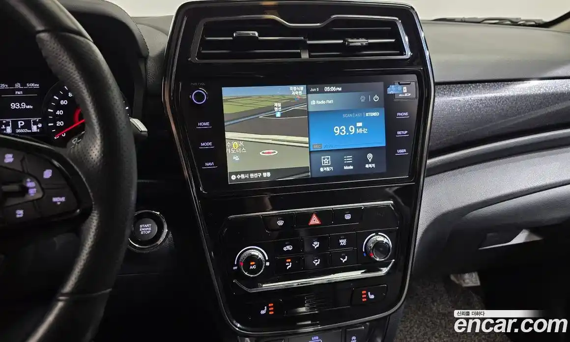 SsangYong TIBOLI 2019 1.5 автомат (гидро), фото 12