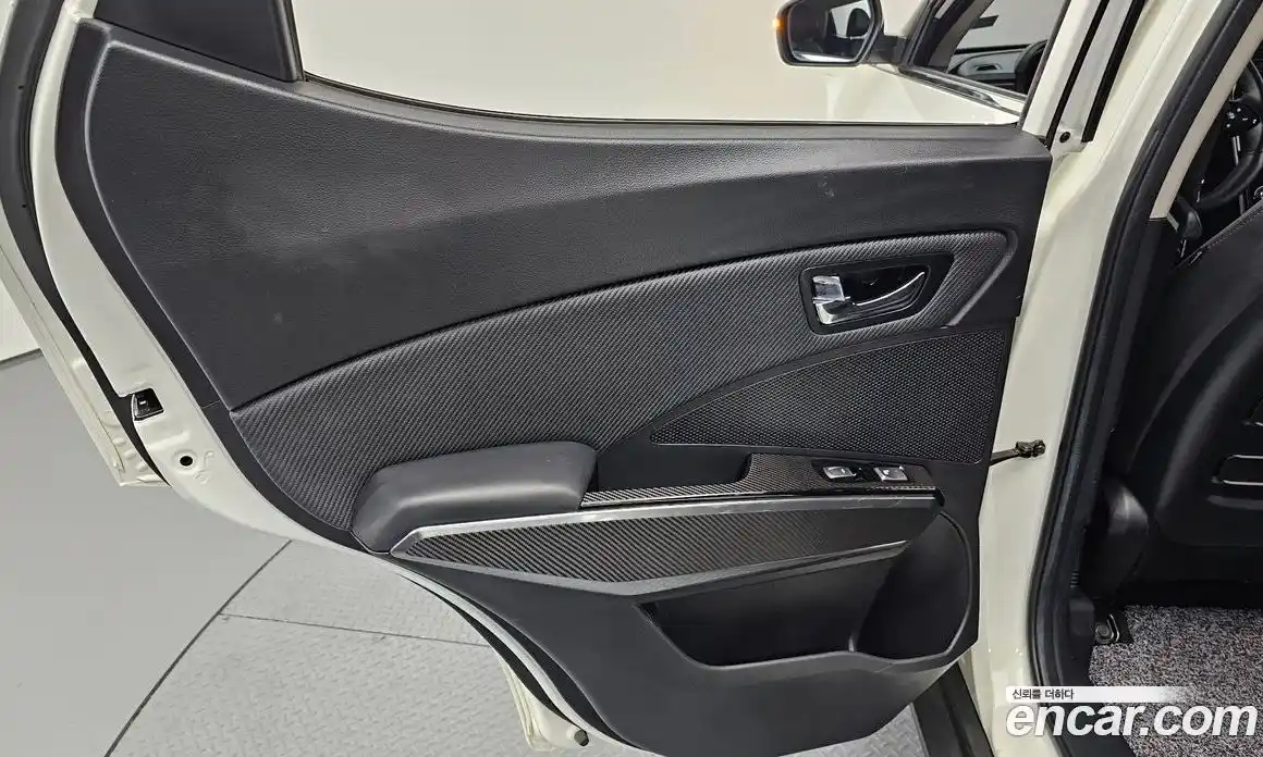 SsangYong TIBOLI 2022 1.5 автомат (гидро), фото 15
