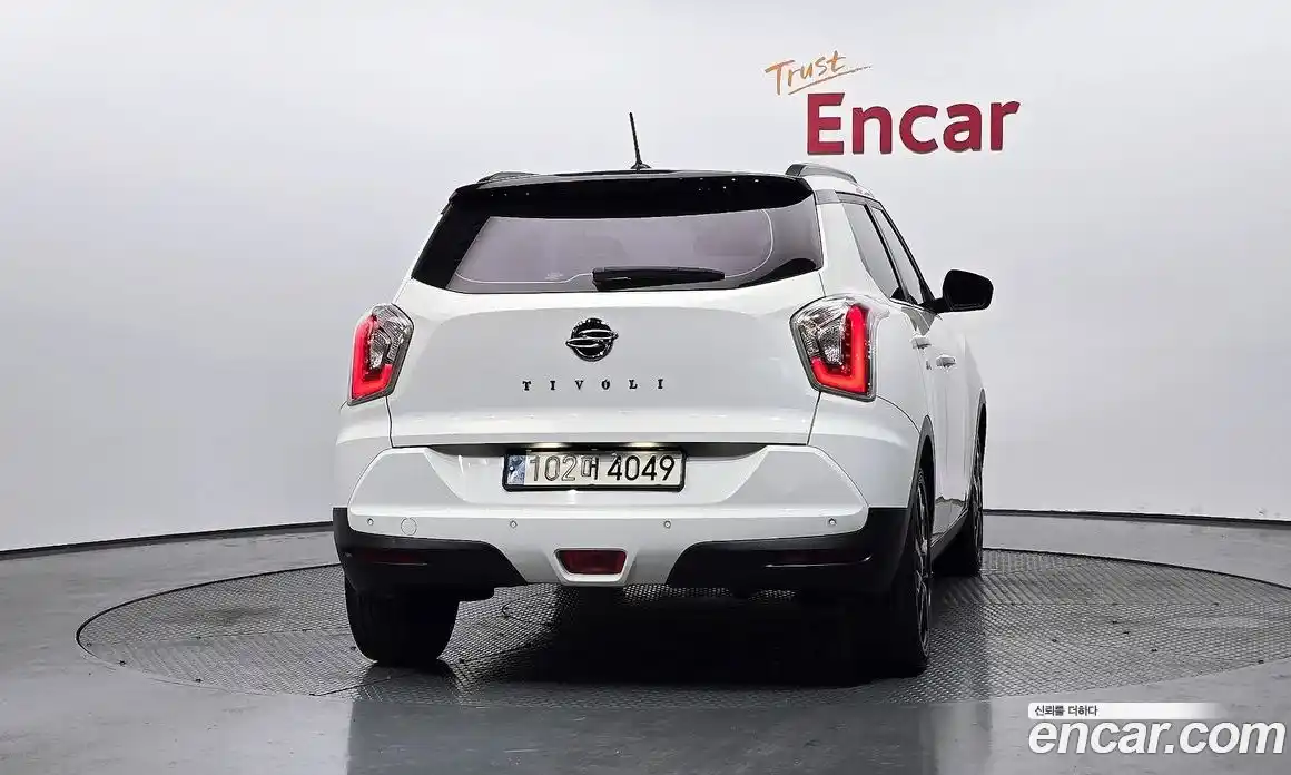 SsangYong TIBOLI 2015 1.6 автомат (гидро), фото 4