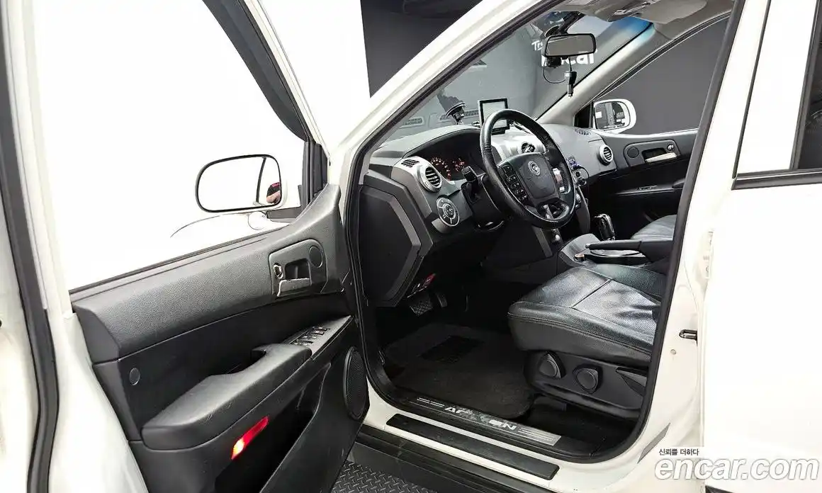 SsangYong Actyon 2010 2.0 автомат (гидро), фото 10