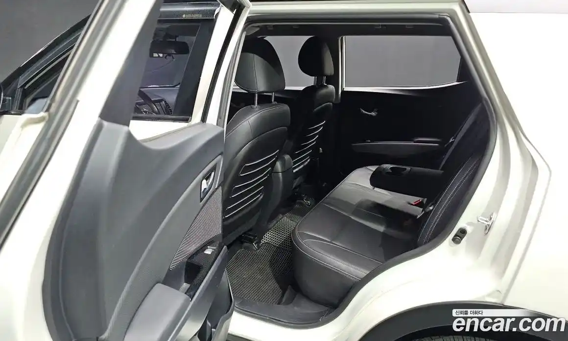 SsangYong TIBOLI 2018 1.6 автомат (гидро), фото 25