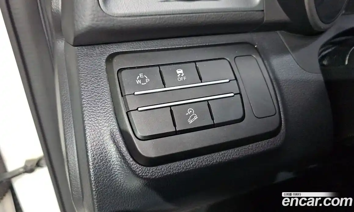 SsangYong TIBOLI 2018 1.6 автомат (гидро), фото 27