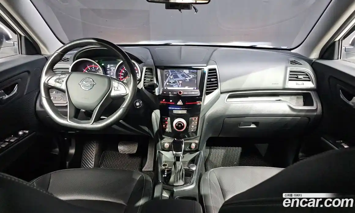 SsangYong TIBOLI 2018 1.6 автомат (гидро), фото 10