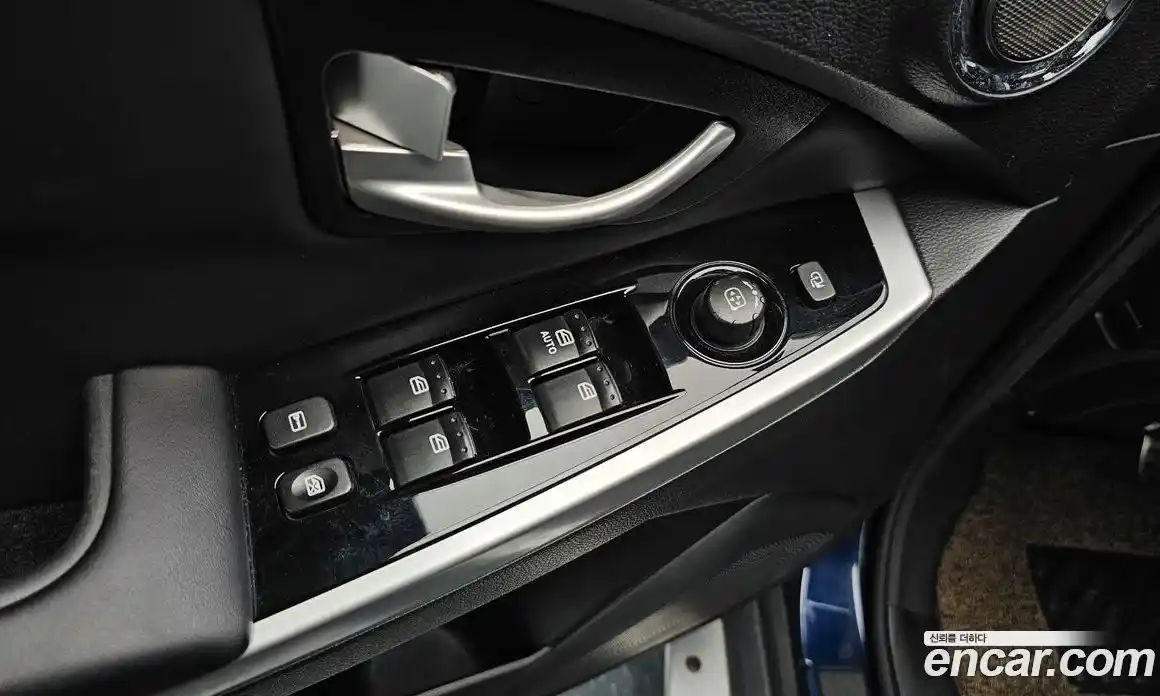 SsangYong Korando 2015 2.2 автомат (гидро), фото 26