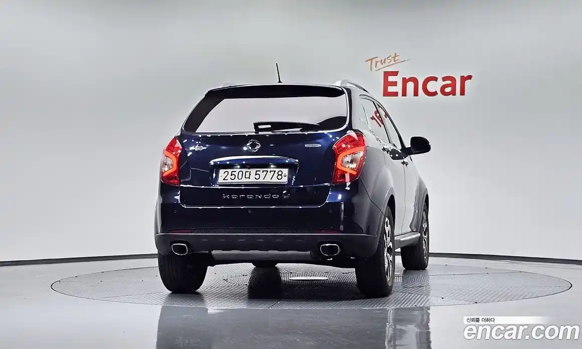 SsangYong Korando 2015 2.2 автомат (гидро), фото 3