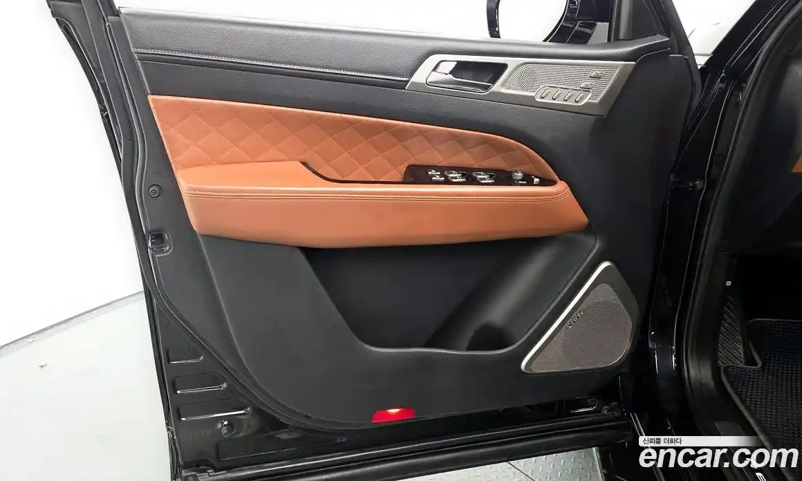 SsangYong Rexton 2017 2.2 автомат (гидро), фото 14