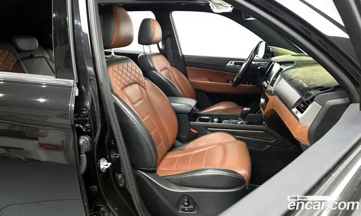 SsangYong Rexton 2017 2.2 автомат (гидро), фото 16