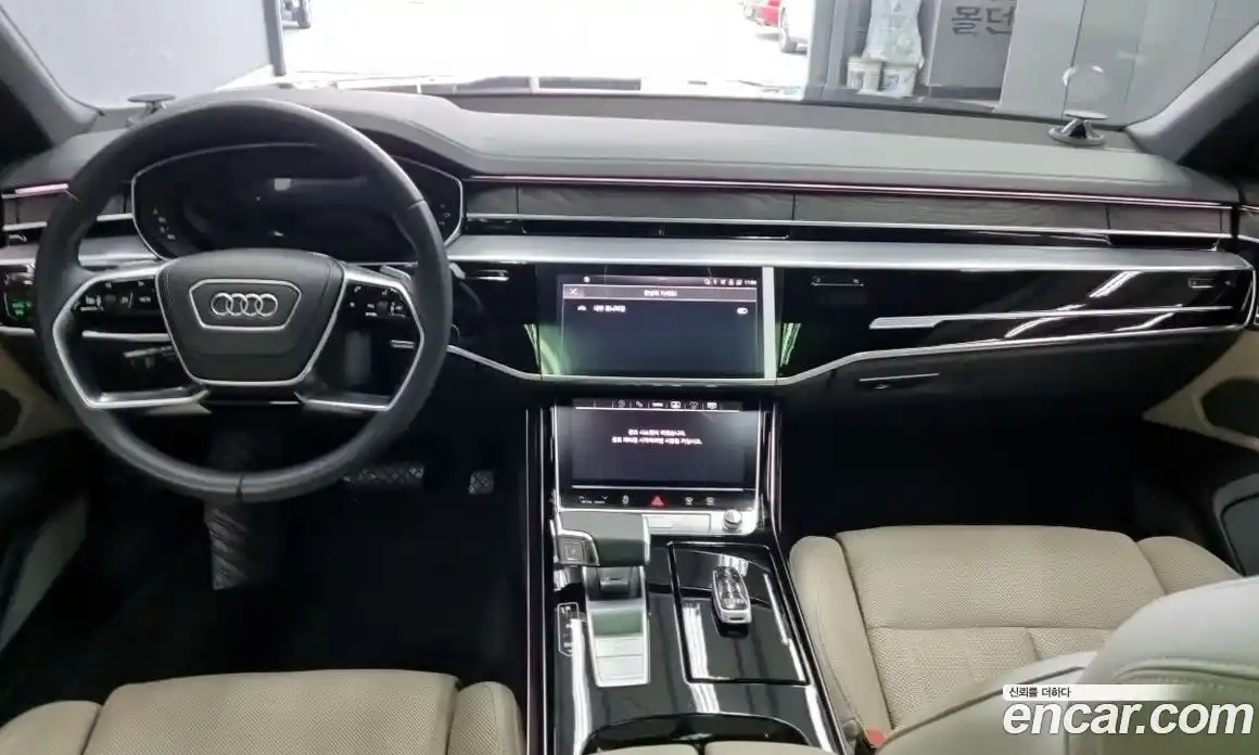 Audi A8 2023 3.0 автомат (гидро), фото 5