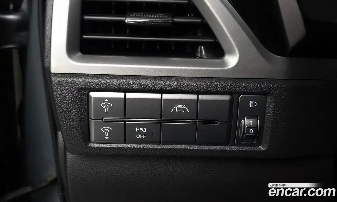 SsangYong Korando 2019 1.6 автомат (гидро), фото 16