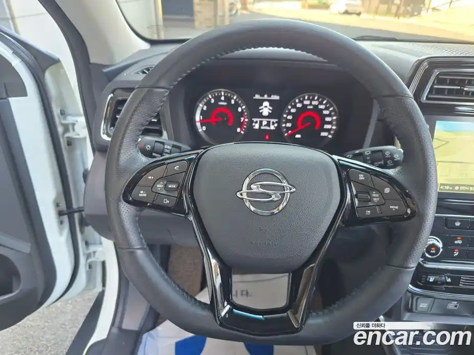 SsangYong TIBOLI 2022 1.5 автомат (гидро), фото 9