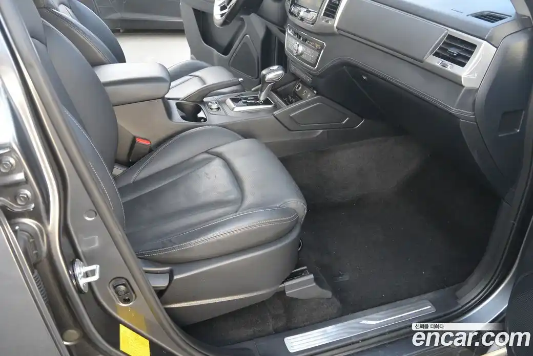 SsangYong Rexton 2019 2.2 автомат (гидро), фото 17