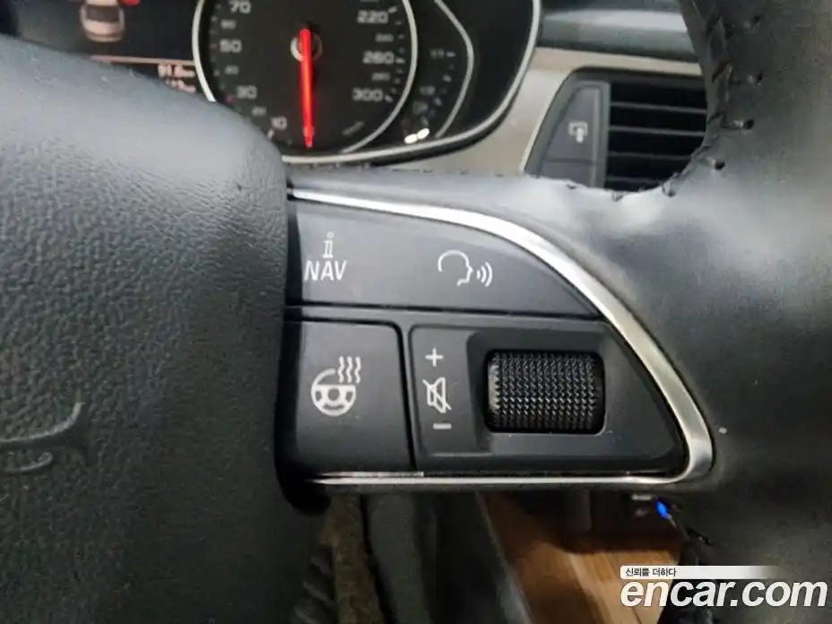 Audi A6 2015 3.0 автомат (гидро), фото 16