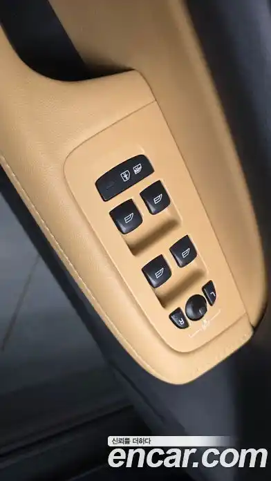 Volvo V60 2021 2.0 автомат (гидро), фото 31