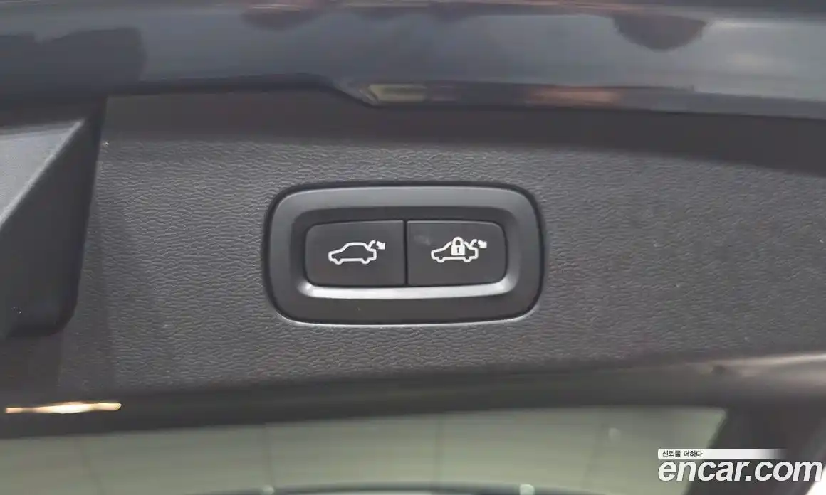 Volvo V60 2021 2.0 автомат (гидро), фото 32