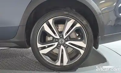 Volvo V60 2021 2.0 автомат (гидро), миниатюра 6