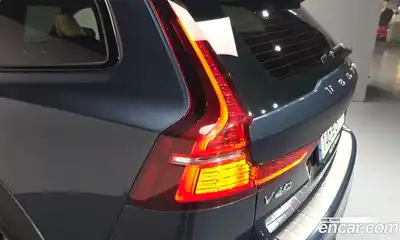 Volvo V60 2021 2.0 автомат (гидро), миниатюра 8