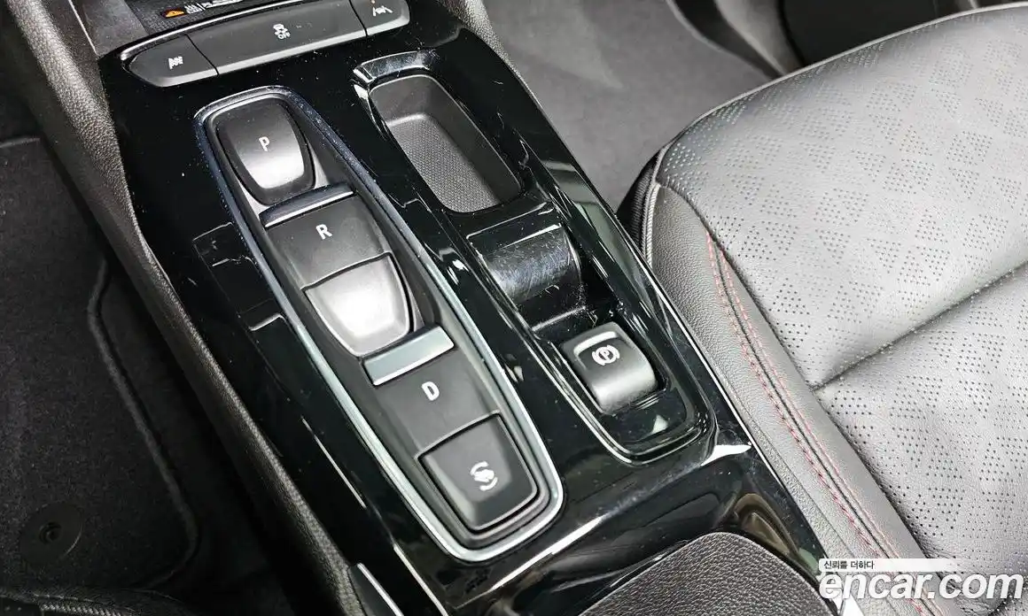 Chevrolet 볼트 EUV 2023 0.2 автомат (гидро), фото 12