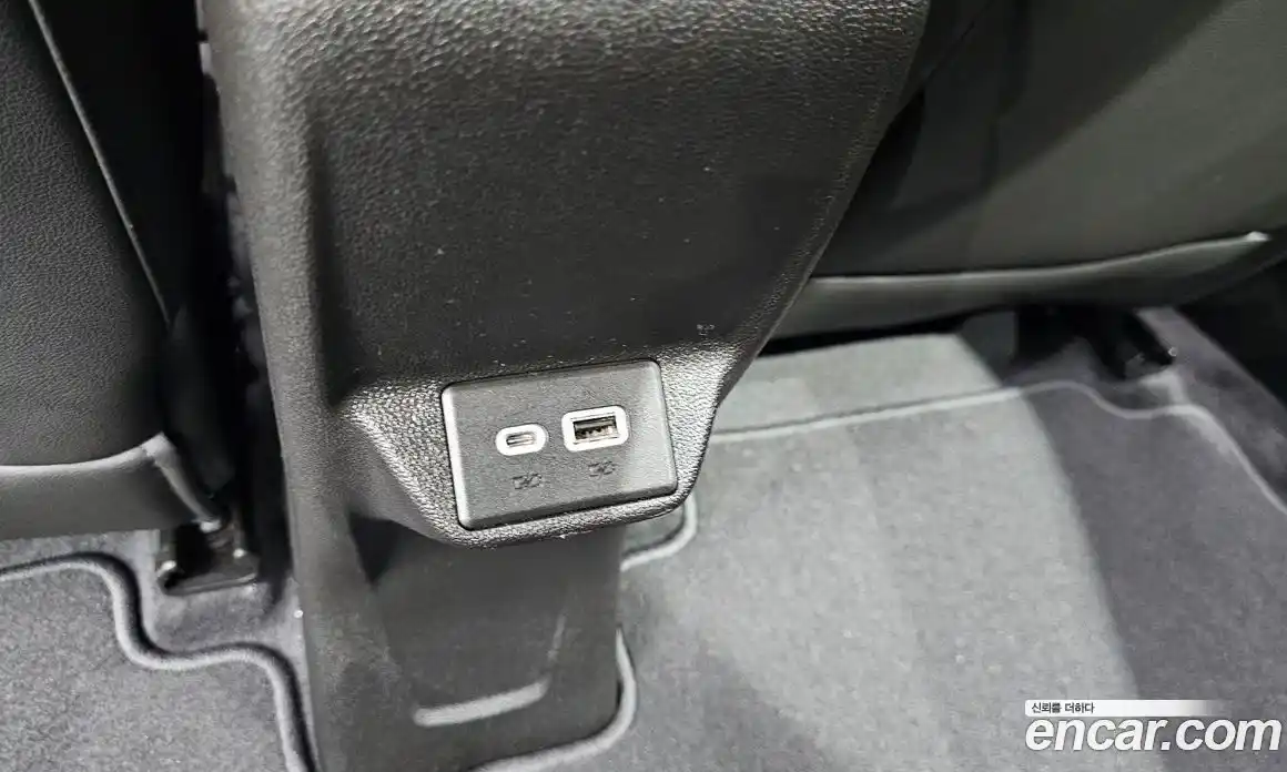 Chevrolet 볼트 EUV 2023 0.2 автомат (гидро), фото 27