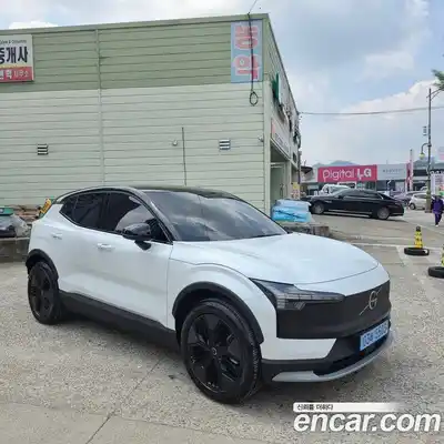 Volvo EX30 2026 1.0 автомат (гидро), миниатюра 4