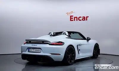Porsche 718, 2020, 24 633 км