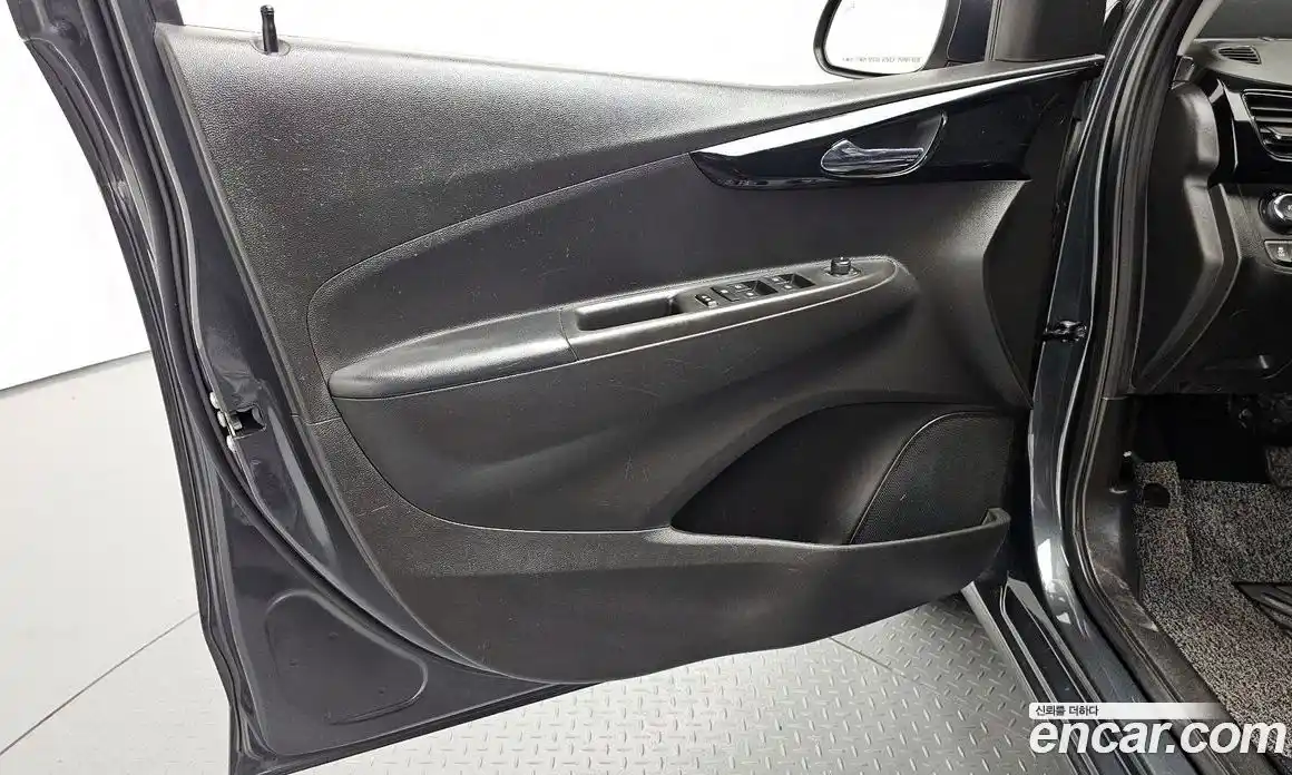 Chevrolet Spark 2017 1.0 автомат (гидро), фото 14