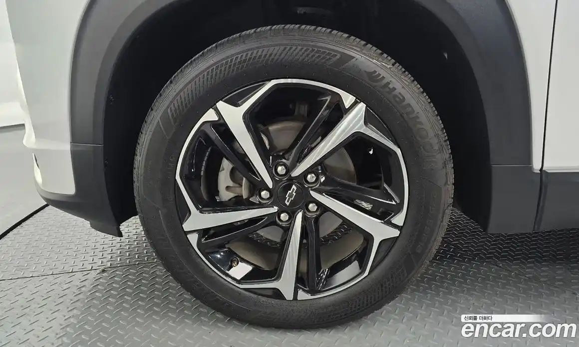Chevrolet TrailBlazer 2022 1.3 автомат (гидро), фото 5