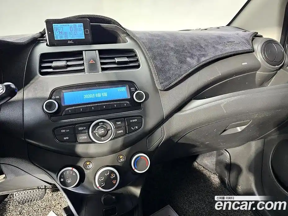 Chevrolet Spark 2014 1.0 автомат (гидро), фото 15