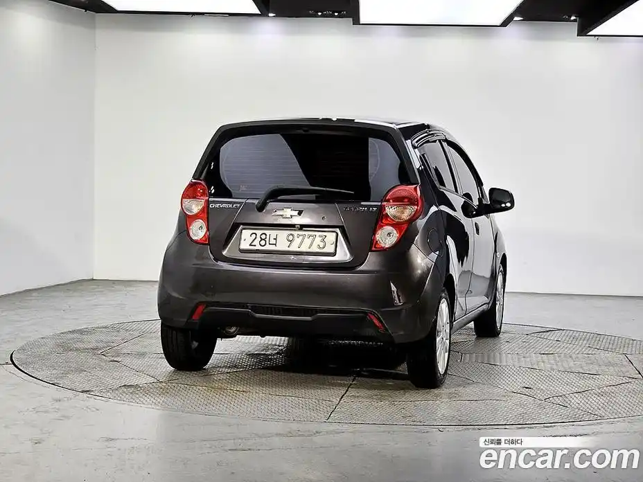 Chevrolet Spark 2014 1.0 автомат (гидро), фото 3