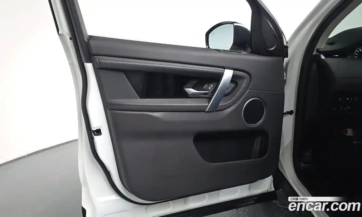 Land Rover Discovery Sport 2020 2.0 автомат (гидро), фото 13