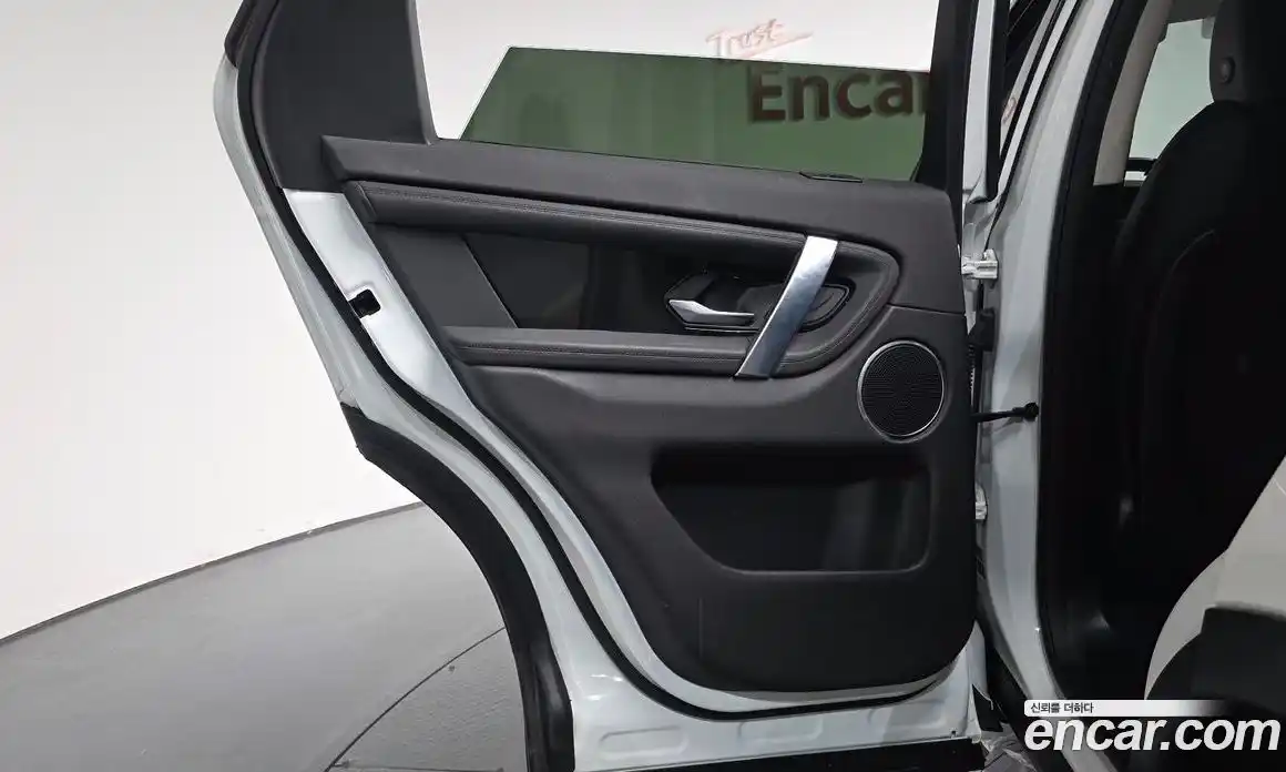 Land Rover Discovery Sport 2020 2.0 автомат (гидро), фото 14