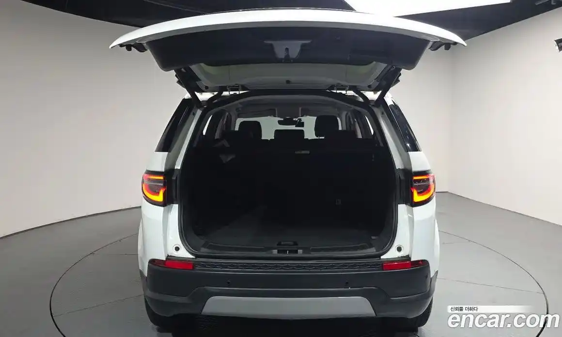 Land Rover Discovery Sport 2020 2.0 автомат (гидро), фото 25