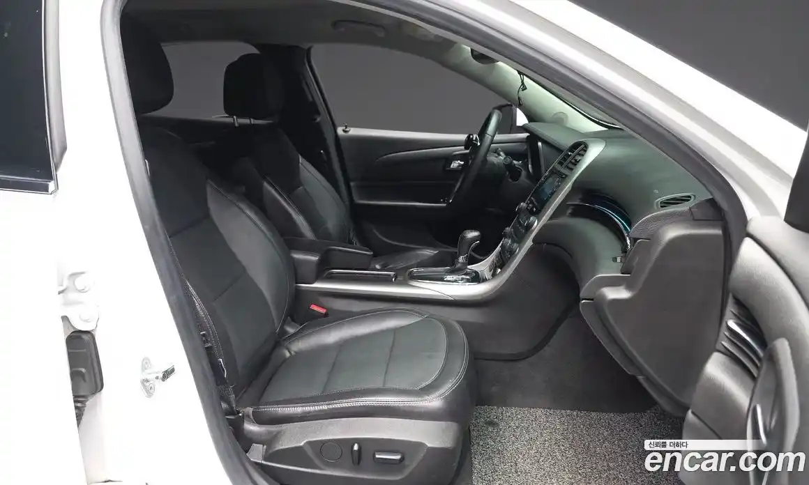 Chevrolet Malibu 2015 2.0 автомат (гидро), фото 17