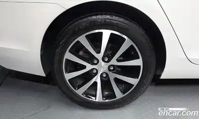 Chevrolet Malibu 2015 2.0 автомат (гидро), миниатюра 5