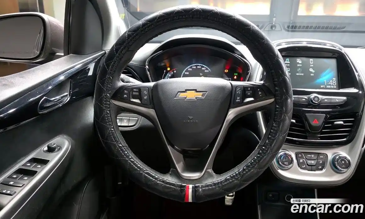 Chevrolet Spark 2015 1.0 автомат (гидро), фото 13