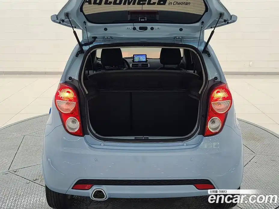 Chevrolet Spark 2013 1.0 автомат (гидро), фото 13