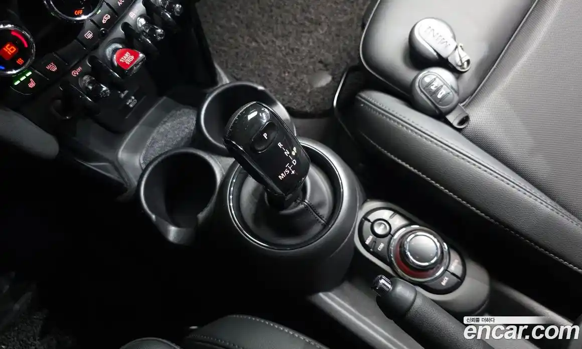 Mini Cooper 2021 1.5 автомат (гидро), фото 11