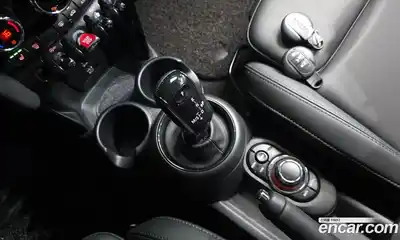 Mini Cooper 2021 1.5 автомат (гидро), миниатюра 11