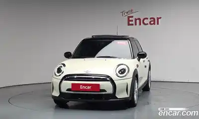 Mini Cooper 2021 1.5 автомат (гидро), миниатюра 2
