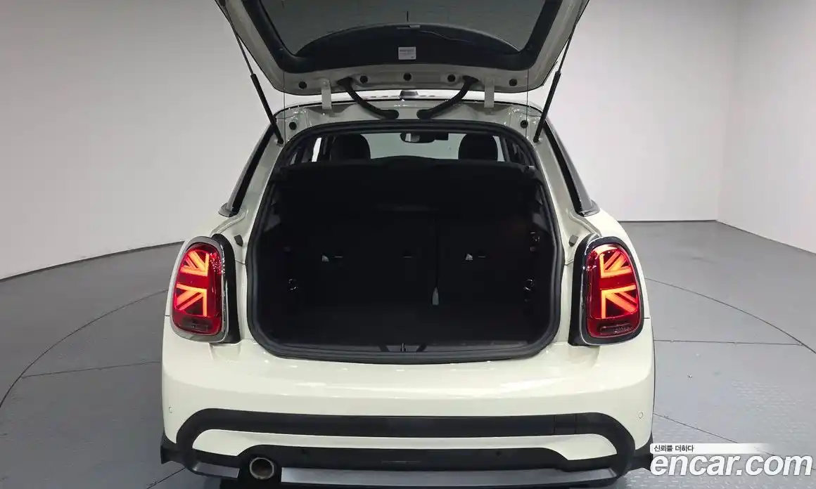 Mini Cooper 2021 1.5 автомат (гидро), фото 25