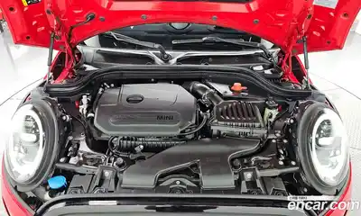 Mini Cooper Convertible 2024 1.5 автомат (гидро), миниатюра 6