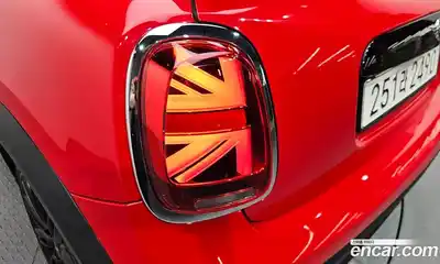Mini Cooper Convertible 2024 1.5 автомат (гидро), миниатюра 9