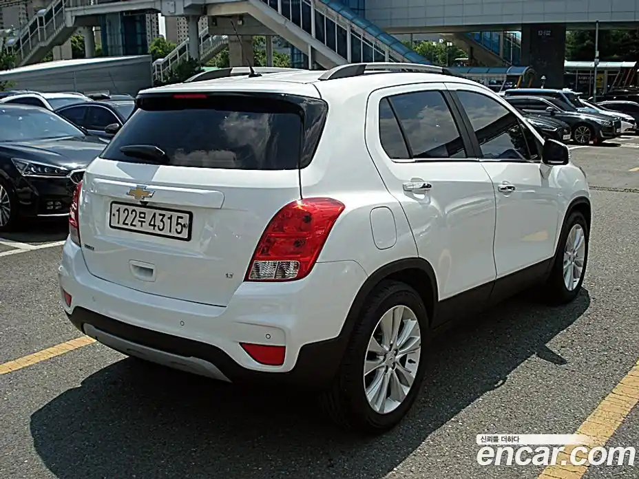 Chevrolet Trax 2018 1.6 автомат (гидро), фото 4