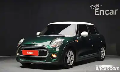 Mini Cooper, 2016, 105 284 км