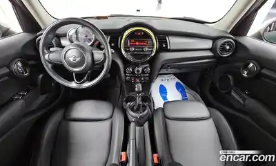 Mini Cooper 2016 1.5 автомат (гидро), миниатюра 7