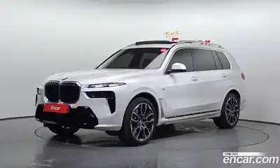 BMW X7, 2025, 7 210 км