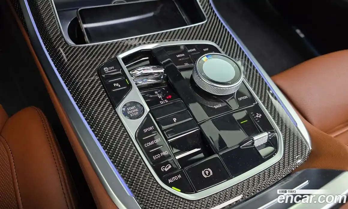 BMW X7 2025 3.0 автомат (гидро), фото 12